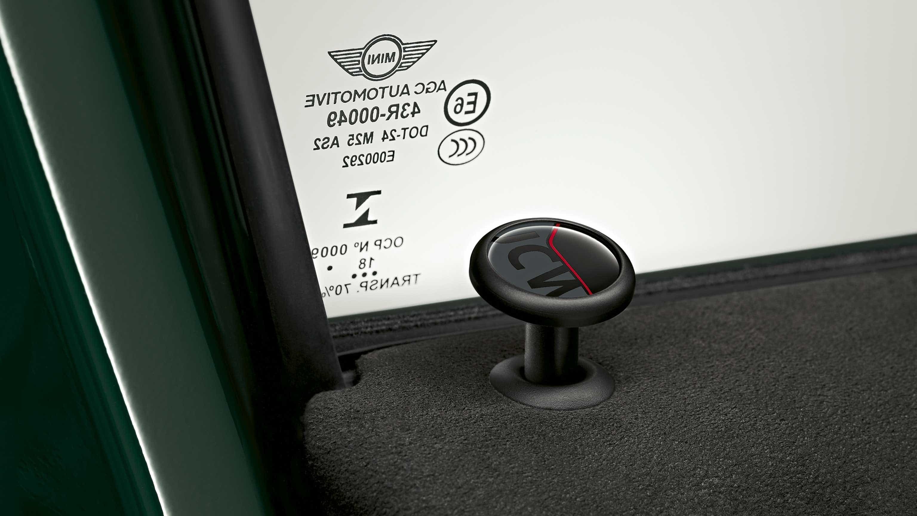 MINI John Cooper Works – Türverriegelungsknopf